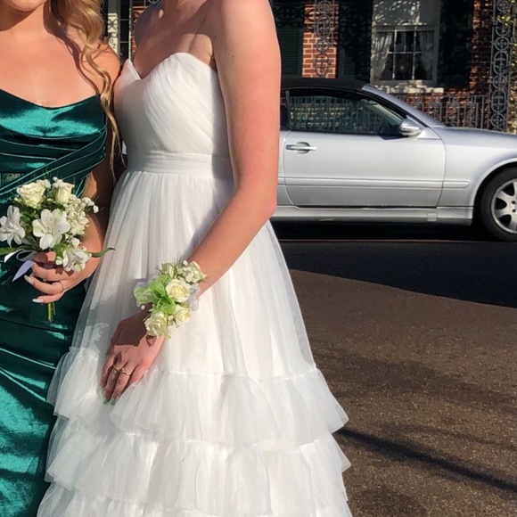 Mac Duggal Gown - Picture 2 of 2